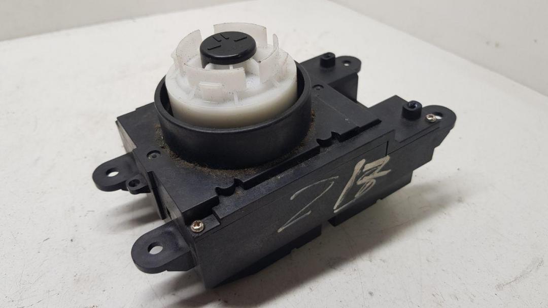 джойстик управления мультимедиа BMW 5 серия E60/E61 2003, 3.0 л., дизель, синий, седан, 6963051 - фото №1