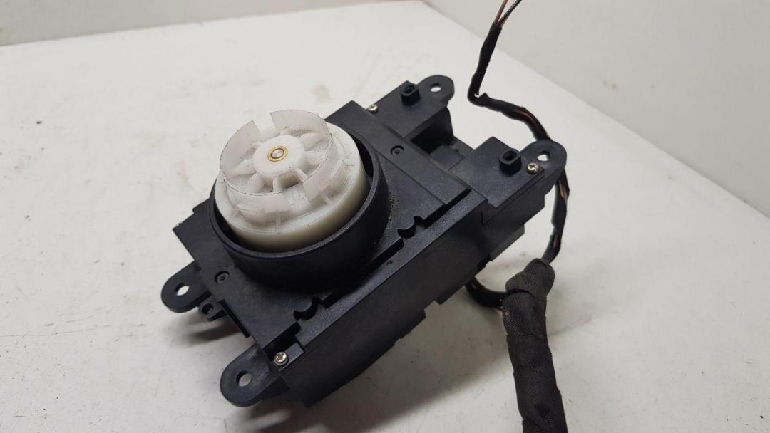 джойстик управления мультимедиа BMW 5 серия E60/E61 2003, 3.0 л., дизель, синий, седан, 6944884 - фото №1