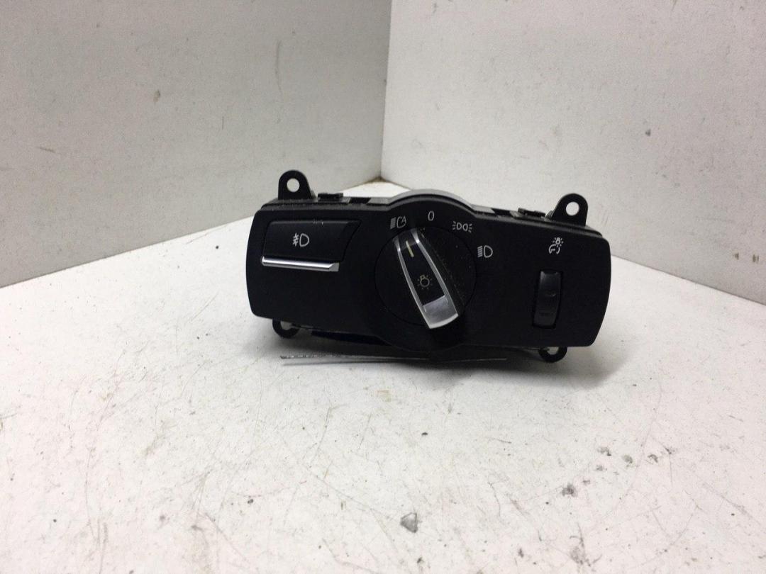 переключатель света BMW 7 серия F01/F02 2009, седан, 9192745 - фото №1