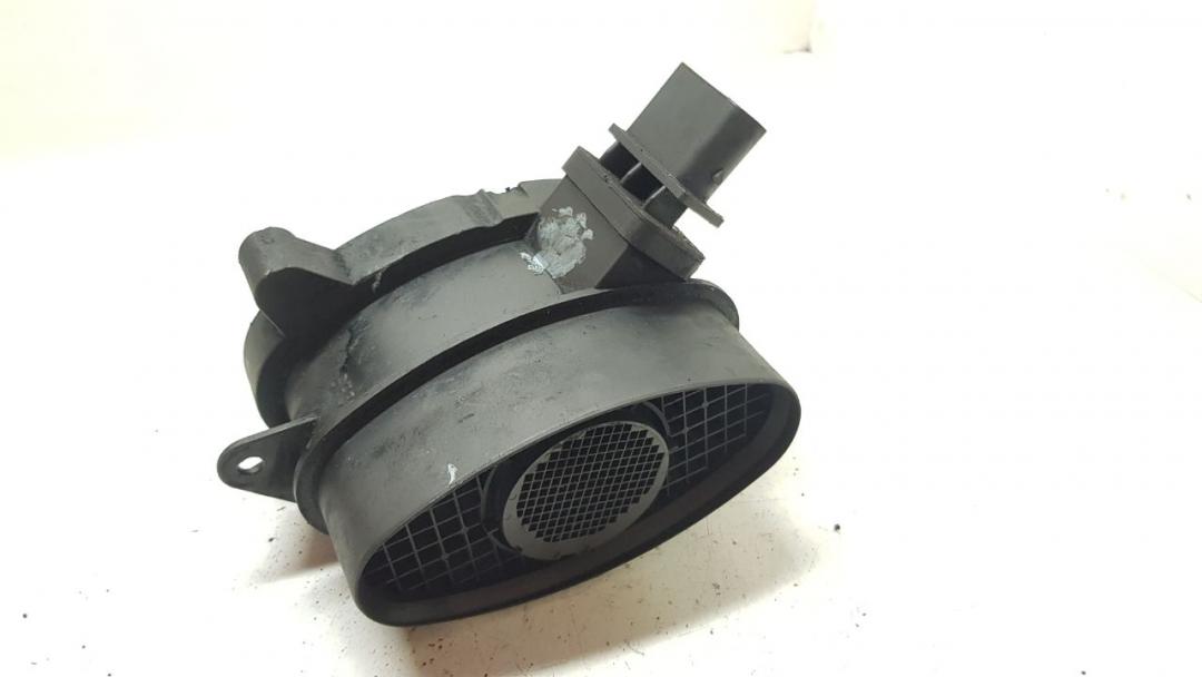 расходомер воздуха BMW 5 серия E60/E61 2004, дизель, седан, 13627788744, 7788744 - фото №1