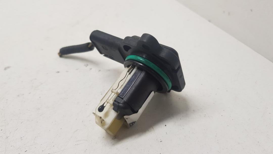 расходомер воздуха BMW 5 серия E60/E61 2003, 3.0 л., бензин, седан, 7520519, 13627520519 - фото №1