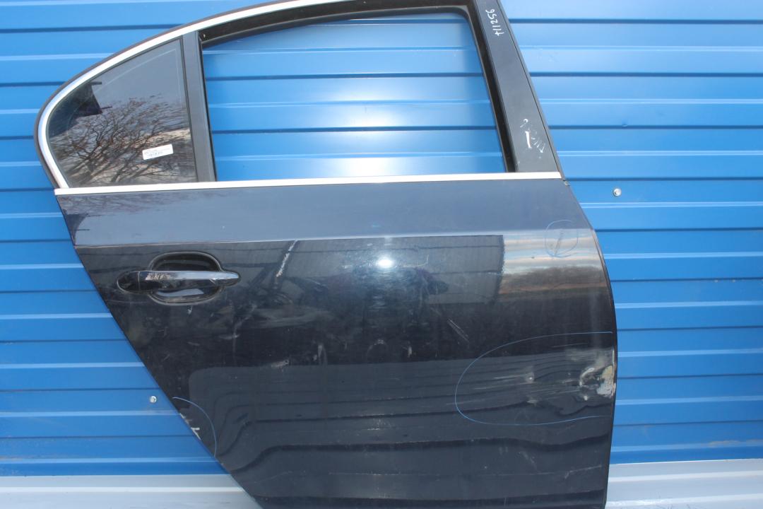 дверь задняя правая BMW 5 серия E60/E61 2005, синий, седан - фото №1