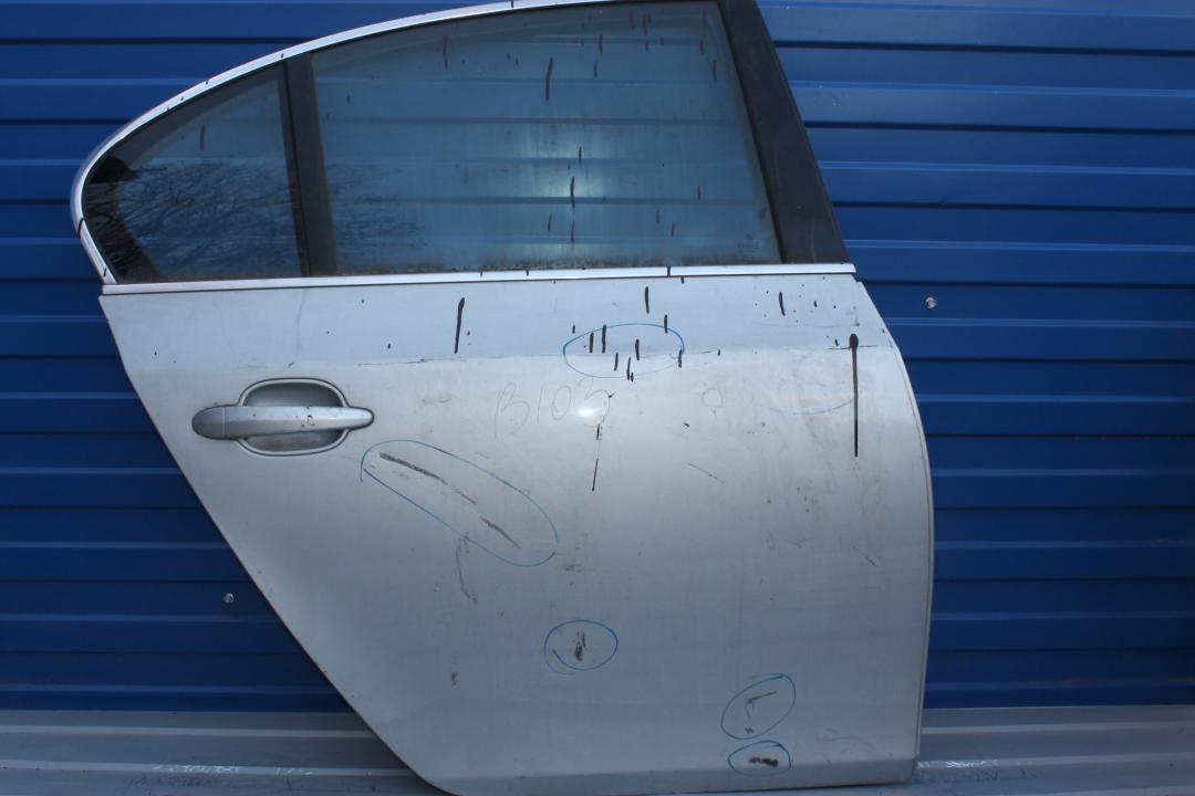 дверь задняя правая BMW 5 серия E60/E61 2005, серебро, седан - фото №1