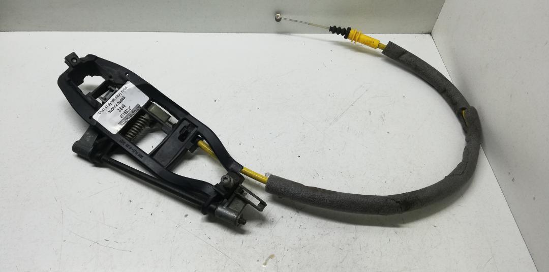 скелет ручки двери задней левой BMW 3 серия E46 2001, седан, 8253453 - фото №1