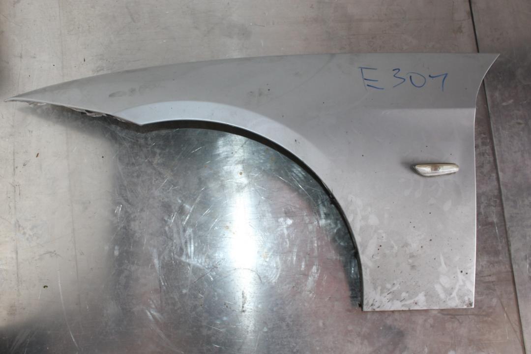 крыло переднее левое BMW 3 серия E90/E91/E92/E93 2006, 3.0 л., дизель, серебро, универсал - фото №1