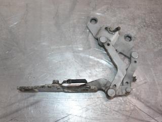 петля капота BMW 3 серия E90/E91/E92/E93 2006, 3.0 л., дизель, серебро, универсал, 7115263