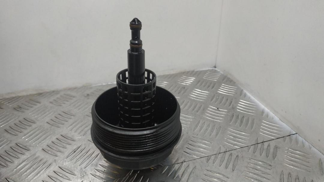 крышка масляного стакана BMW 5 серия E60/E61 2002, 2.5 л., M54 B25 (256S5), бензин, 1744000 - фото №1