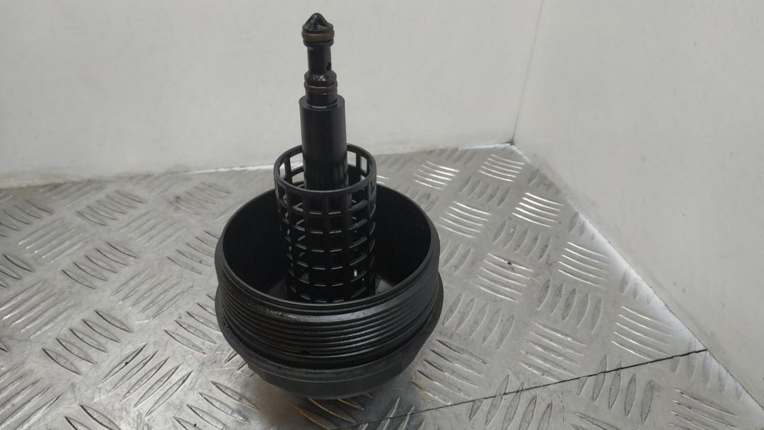 крышка масляного стакана BMW 5 серия E60/E61 2002, 2.5 л., M54 B25 (256S5), бензин, 1744000 - фото №1