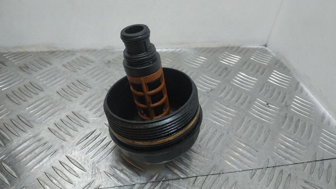 крышка масляного стакана BMW 1 серия E81/E82/E87/E88 2004, 1.6 л., N45 B16, бензин, 7508968 - фото №1