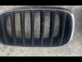 решетка радиатора BMW X5 E70 [рестайлинг] 2012, 3.0 л., N57 D30 A, дизель, АКПП, black sapphire metallic (475), внедорожник 5 дв., полный привод, 51137157688, 51137157687 - фото №3