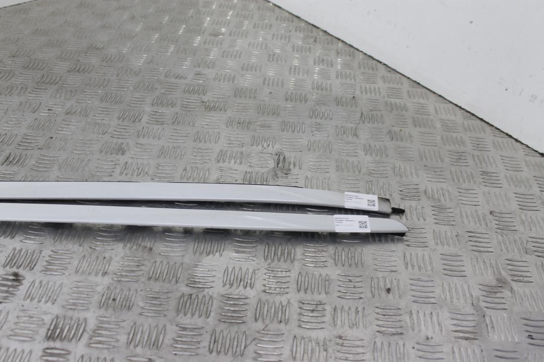 молдинг лобового стекла BMW X5 F15 2015, 3.0 л., N57 D30 A, дизель, АКПП, внедорожник 5 дв., правый руль, 51317387917, 51317387918 - фото №1