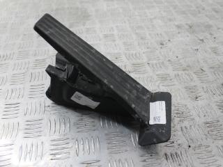 педаль газа