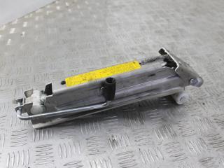 домкрат Audi A6 4F/C6 [рестайлинг] 2008, 2.7 л., дизель, МКПП, универсал, передний привод, 4F0011031