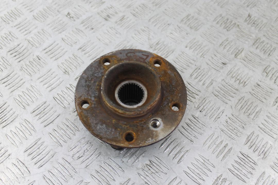 ступица задняя BMW 5 серия E60/E61 2004, 2.2 л., M54 B22 (226S1), бензин, АКПП, titansilber metallic (354), седан, 33411095774 - фото №1