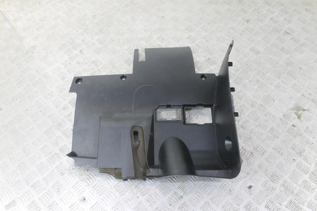 пластик BMW 5 серия E60/E61 2004, 2.2 л., M54 B22 (226S1), бензин, АКПП, titansilber metallic (354), седан, 51457063215, 7034121 - фото №1