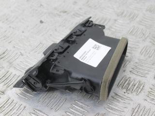 дефлектор обдува салона BMW 5 серия E60/E61 [рестайлинг] 2008, 2.0 л., M47N 204 D4, дизель, МКПП, седан, задний привод, правый руль, 64226910731, 6910731