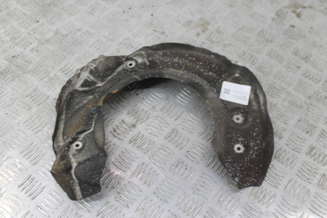 защитный кожух тормозного механизма BMW 7 серия F01/F02 F01 2011, 4.4 л., N63 B44 A, бензин, АКПП, седан, задний привод, 34116775269 - фото №1