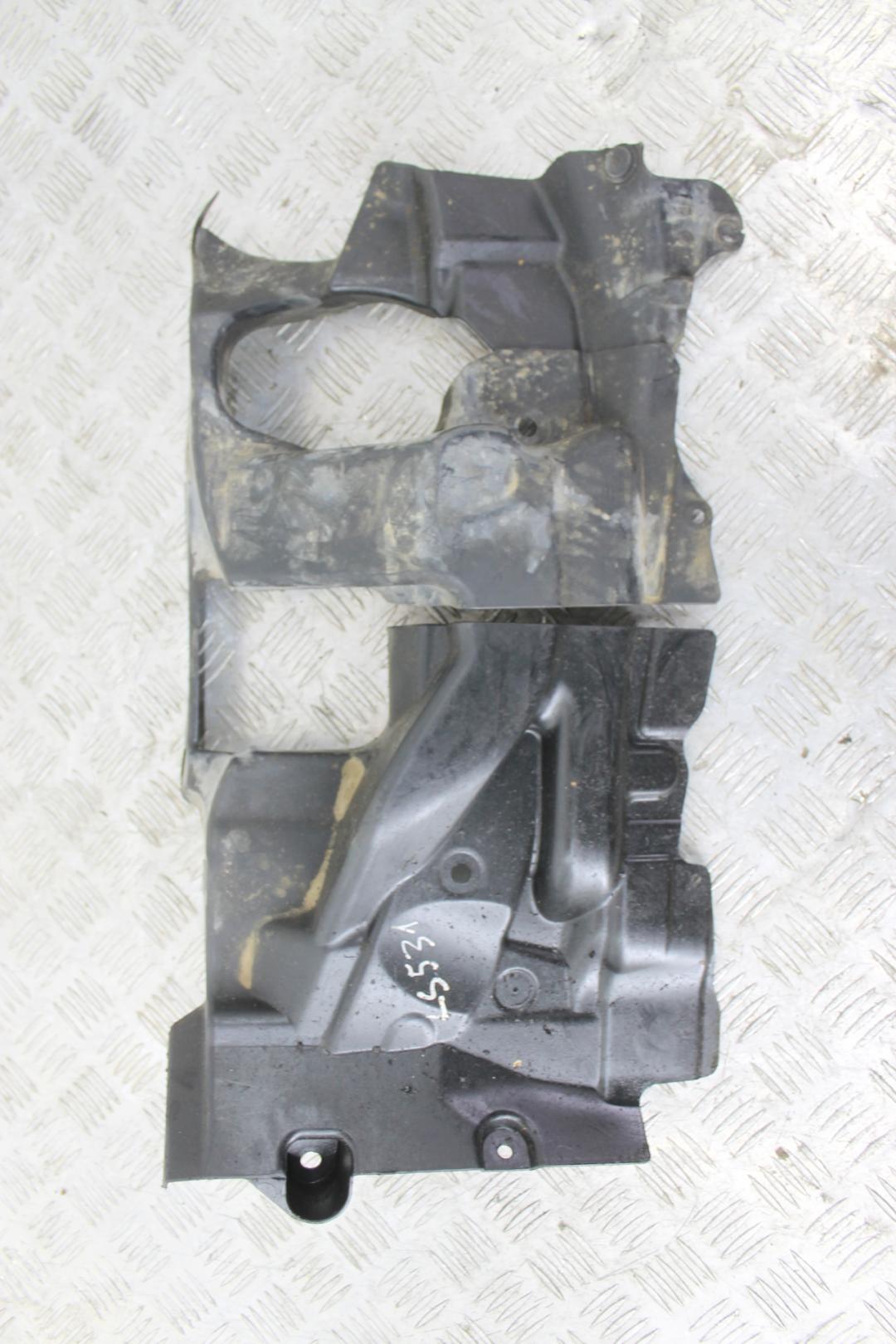 кожух (защита) рулевого механизма BMW 7 серия F01/F02 F01 2011, 4.4 л., N63 B44 A, бензин, АКПП, седан, задний привод, 51757185169, 7185169 - фото №1