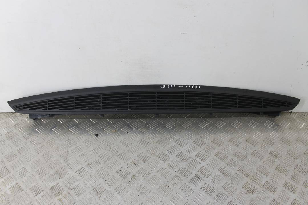 пластик BMW 7 серия F01/F02 F01 2011, 4.4 л., N63 B44 A, бензин, АКПП, седан, задний привод, 51469127921 - фото №1