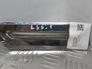 повторитель поворота на крыле BMW 7 серия F01/F02 F01 2011, 4.4 л., N63 B44 A, бензин, АКПП, седан, задний привод, 63137203371, 7203371