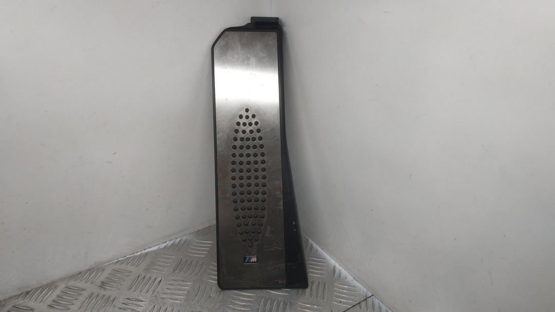 Опорная площадка для ног BMW 7 серия F01/F02 F01 2011, 4.4 л., N63 B44 A, бензин, АКПП, седан, задний привод, 51477960700, 7960700 - фото №1