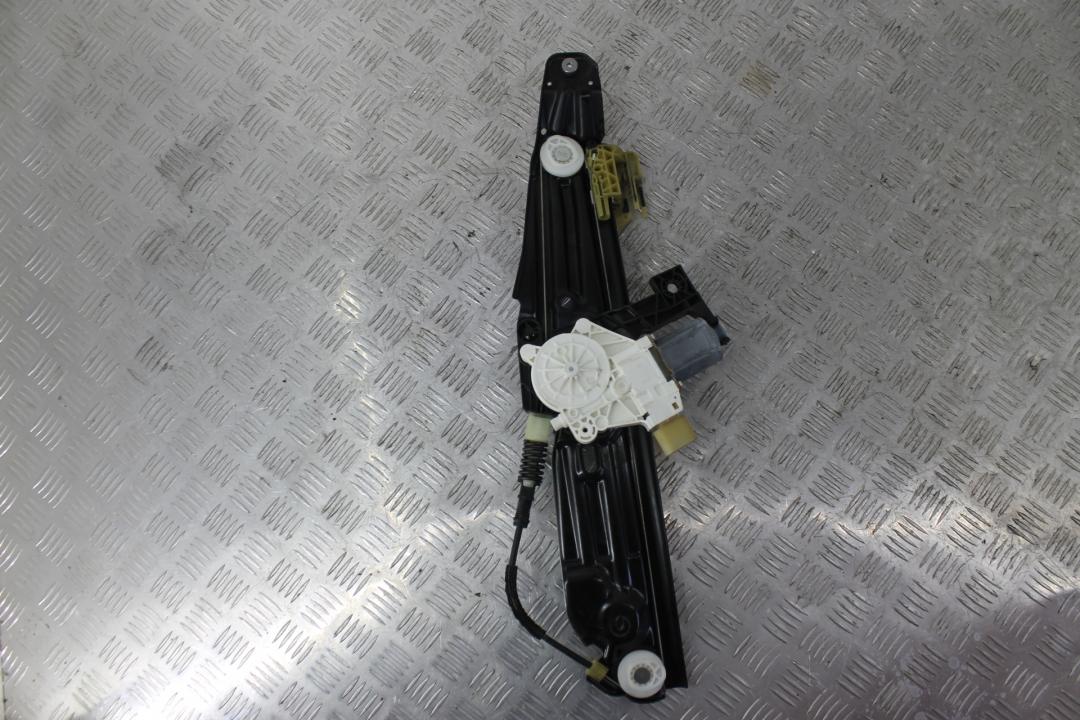 стеклоподъемник задний правый BMW 7 серия F01/F02 F01 2011, 4.4 л., N63 B44 A, бензин, АКПП, седан, задний привод, 51357182616 - фото №1