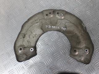 защитный кожух тормозного механизма Mercedes-Benz E-Класс W213/S213/C238/A238 2017, 2.0 л., OM 654.920, дизель, АКПП, универсал, задний привод, правый руль, 4213520