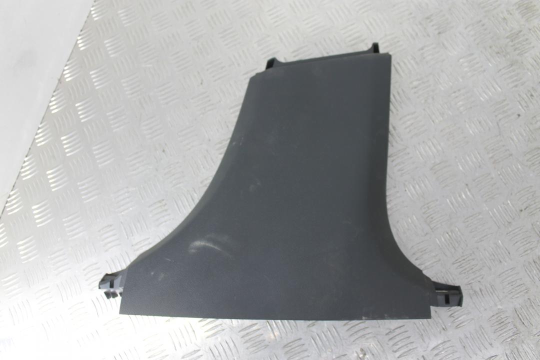 обшивка стойки центральной правой Mercedes-Benz E-Класс W213/S213/C238/A238 2017, 2.0 л., OM 654.920, дизель, АКПП, универсал, задний привод, правый руль - фото №1