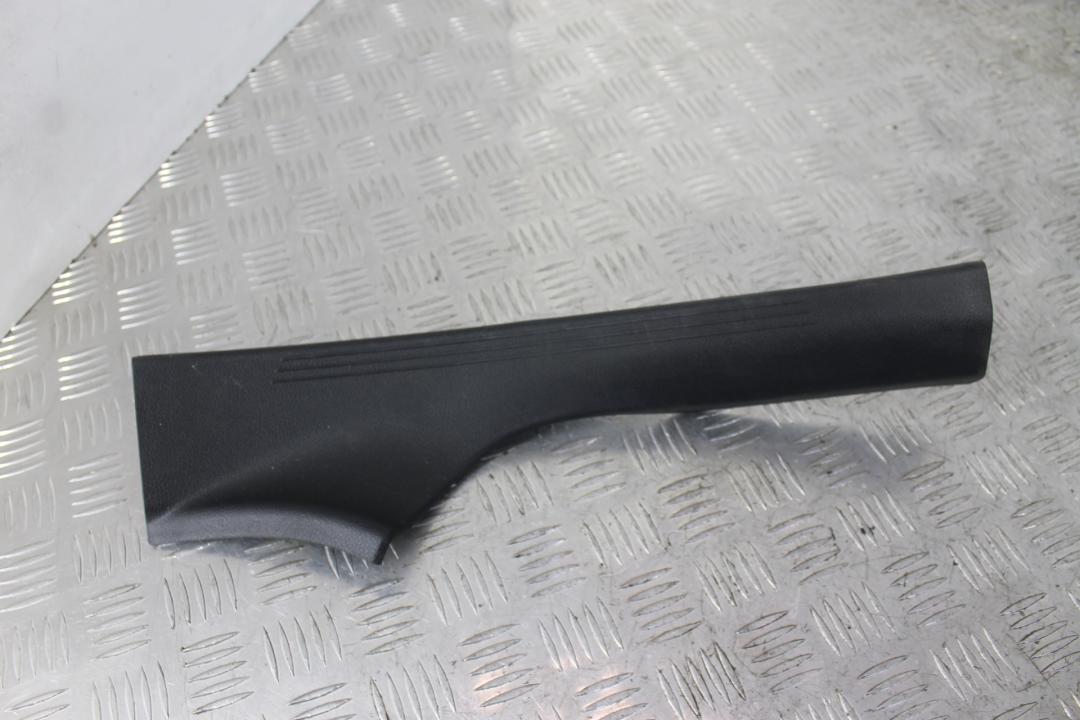 накладка на порог внутренняя Mercedes-Benz E-Класс W213/S213/C238/A238 2017, 2.0 л., OM 654.920, дизель, АКПП, универсал, задний привод, правый руль - фото №1