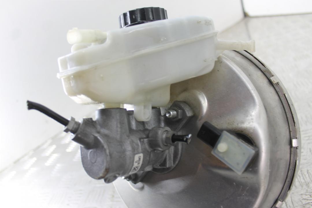 вакуумный усилитель тормозов Mercedes-Benz E-Класс W213/S213/C238/A238 2017, 2.0 л., OM 654.920, дизель, АКПП, универсал, задний привод, правый руль, A2134300530 - фото №1