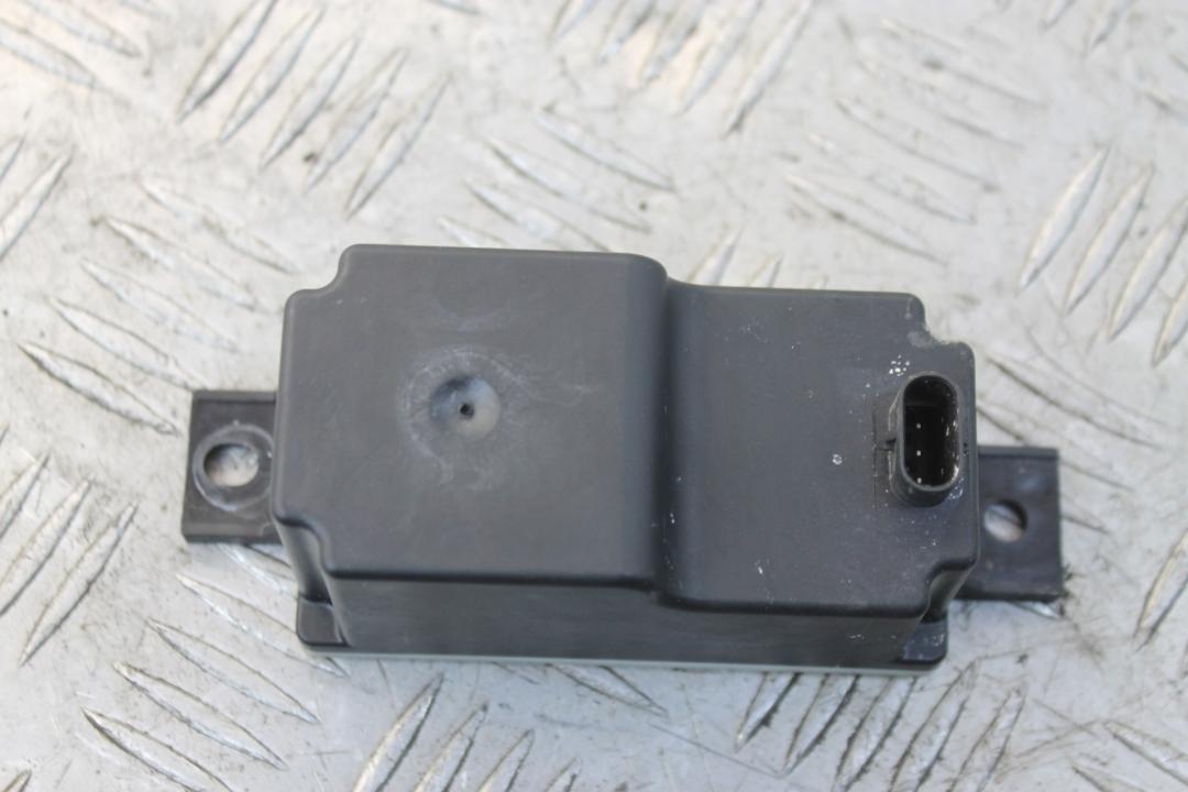 Преобразователь напряжения Mercedes-Benz E-Класс W213/S213/C238/A238 2017, 2.0 л., OM 654.920, дизель, АКПП, универсал, задний привод, правый руль, A2059053414 - фото №1