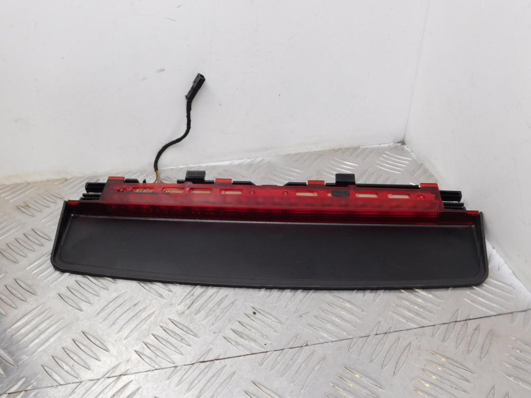 дополнительный стоп-сигнал BMW 7 серия F01/F02 F02 2012, 4.4 л., N63 B44 A, бензин, black sapphire metallic (475), полный привод, 7187221, 63257187221 - фото №1