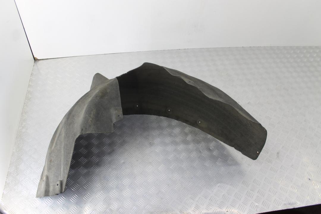 защита арок задняя левая (подкрылок) BMW 7 серия F01/F02 F02 2012, 4.4 л., N63 B44 A, бензин, black sapphire metallic (475), полный привод, 51717185269 - фото №1