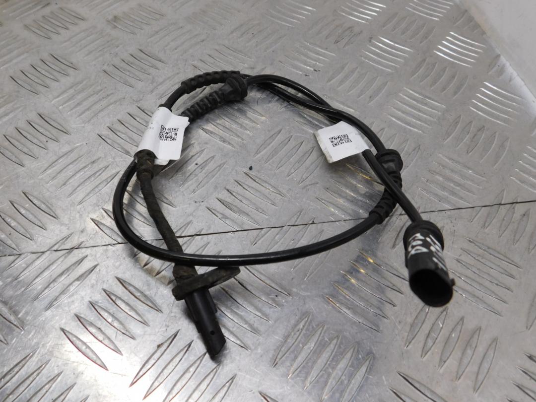 датчик ABS BMW 7 серия F01/F02 F02 2012, 4.4 л., N63 B44 A, бензин, black sapphire metallic (475), полный привод, 34526784902, 6784902 - фото №1