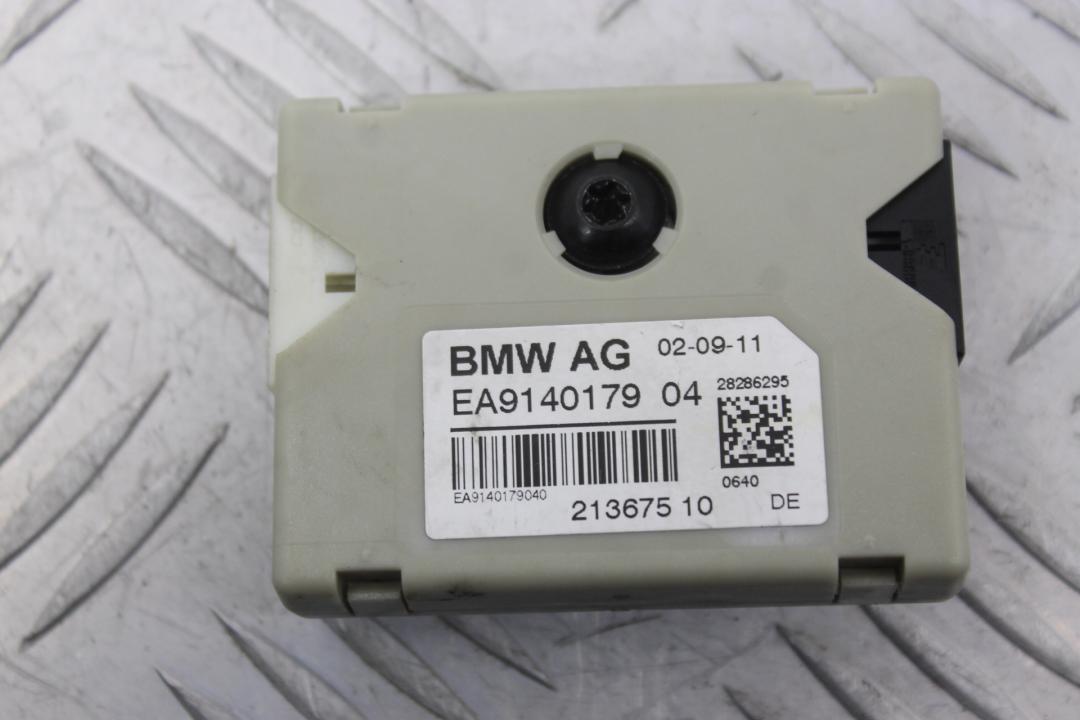 усилитель антенны BMW 7 серия F01/F02 F02 2012, 4.4 л., N63 B44 A, бензин, black sapphire metallic (475), полный привод, 65209140179, 9140179 - фото №1