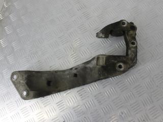 кронштейн КПП BMW 7 серия F01/F02 F02 2012, 4.4 л., N63 B44 A, бензин, black sapphire metallic (475), полный привод, 22326777615, 6777615