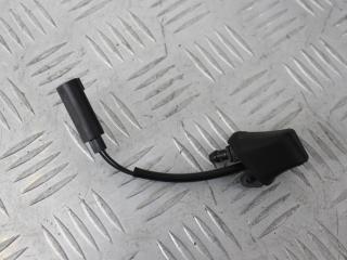 форсунка омывателя лобового стекла BMW 3 серия E90/E91/E92/E93 [рестайлинг] 2008, 3.0 л., M57 D30 (306D3), дизель, МКПП, space-grey metallic, кабриолет, задний привод, 8365385, 61667131299