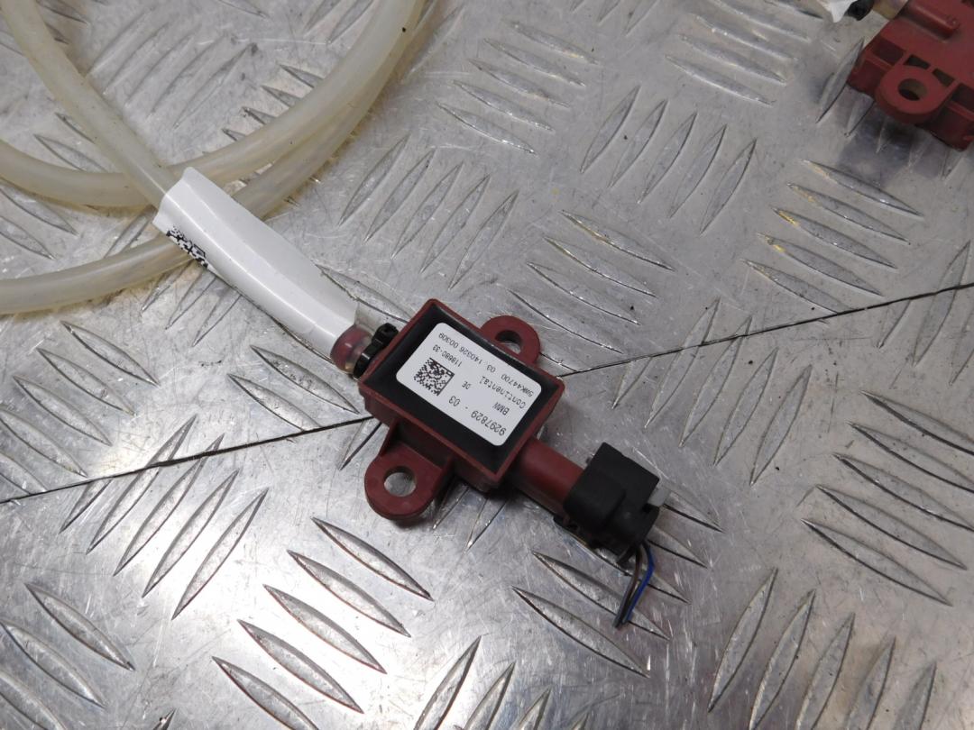 Датчик системы защиты пешеходов BMW X5 F15 2015, 3.0 л., N57 D30 A, дизель, АКПП, внедорожник 5 дв., правый руль, 65769297829, 9297829 - фото №1