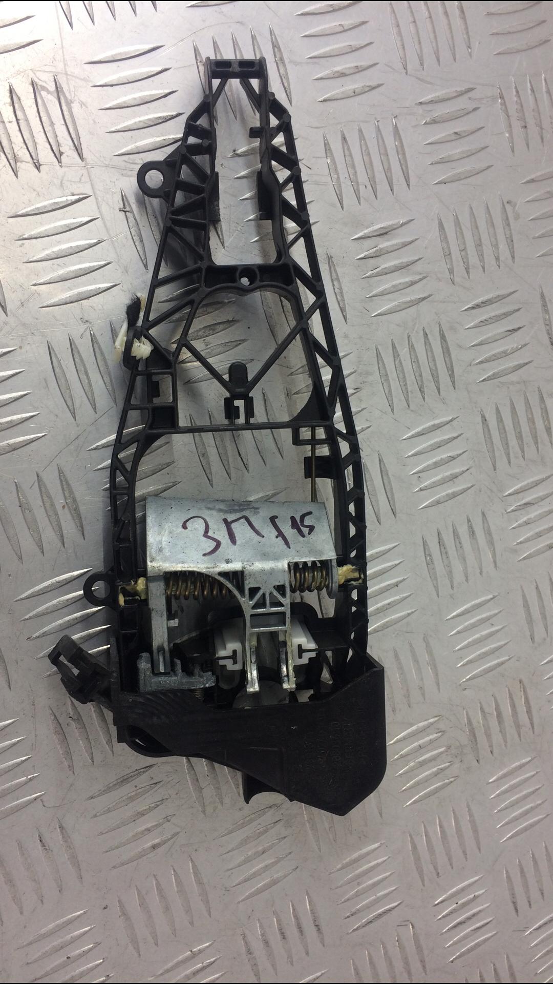 скелет ручки двери задней правой BMW X5 F15 2015, 3.0 л., N57 D30 A, дизель, АКПП, внедорожник 5 дв., правый руль, 51227381874, 7381874 - фото №1