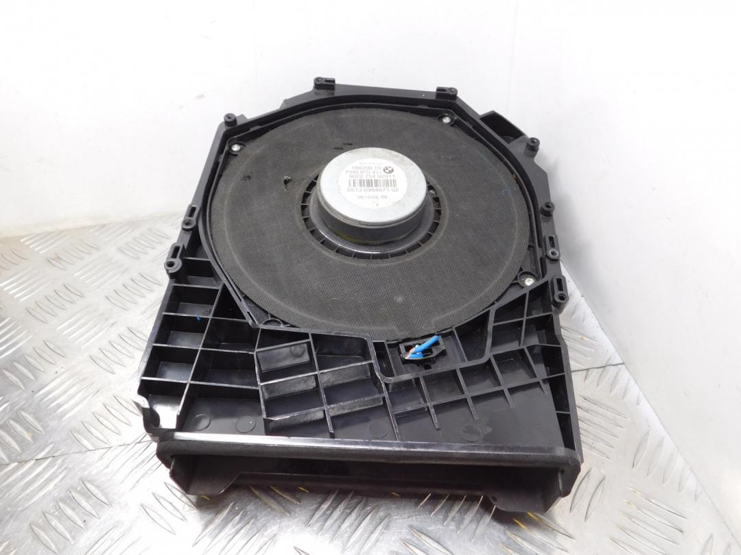 сабвуфер BMW 3 серия E90/E91/E92/E93 E92 2007, 3.0 л., M57 D30 (306D5), дизель, АКПП, купе, задний привод, правый руль, 65136954871, 6954871 - фото №1