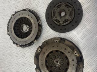 маховик BMW 3 серия E90/E91/E92/E93 [рестайлинг] 2008, 3.0 л., M57 D30 (306D3), дизель, МКПП, space-grey metallic, кабриолет, задний привод, 21207532592, 21207573791, 7532592, 7545068