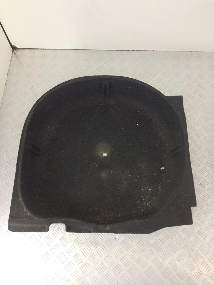 ниша запасного колеса BMW 5 серия E60/E61 2004, 2.2 л., M54 B22 (226S1), бензин, АКПП, titansilber metallic (354), седан, 51477071698 - фото №1