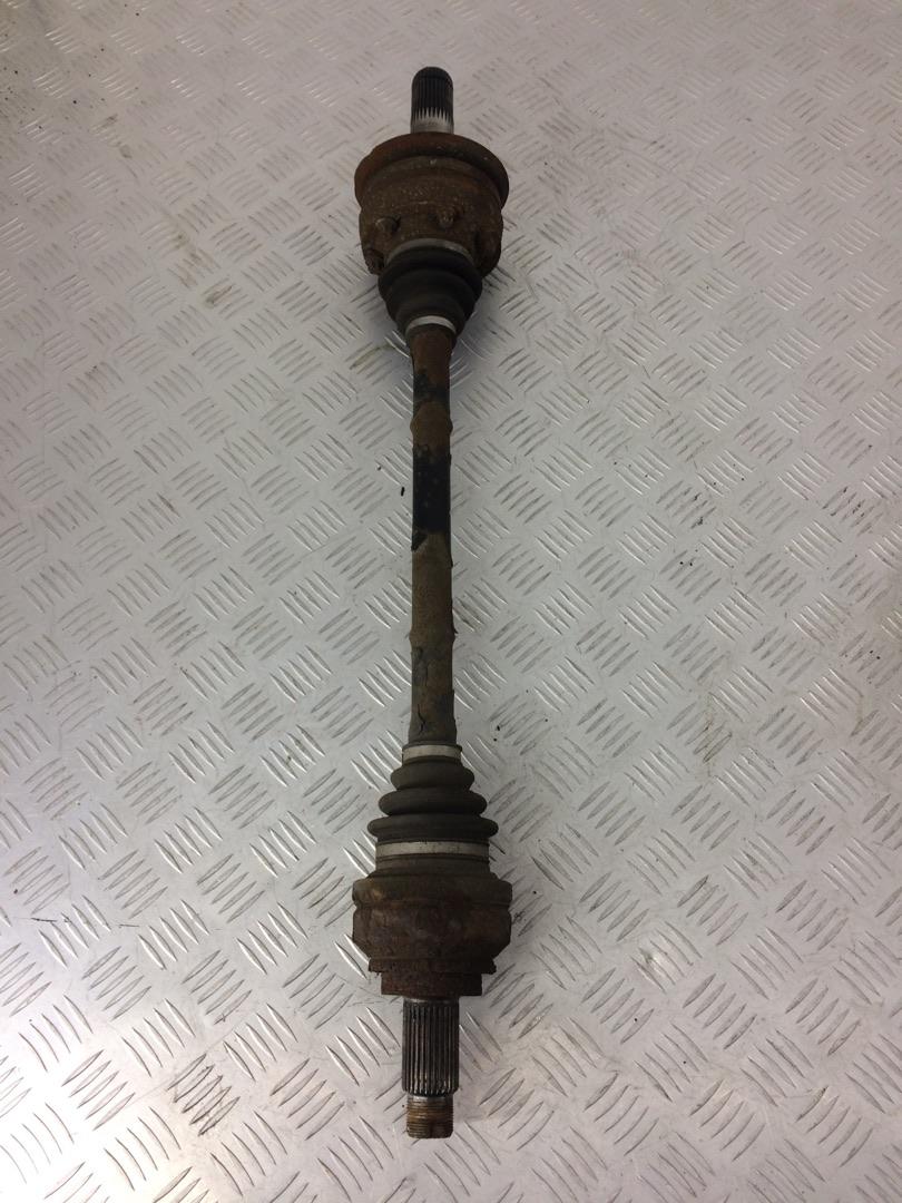 полуось задняя (приводной вал, ШРУС) BMW 3 серия E90/E91/E92/E93 E92 2007, 3.0 л., M57 D30 (306D5), дизель, АКПП, купе, задний привод, правый руль, 33217561790 - фото №1