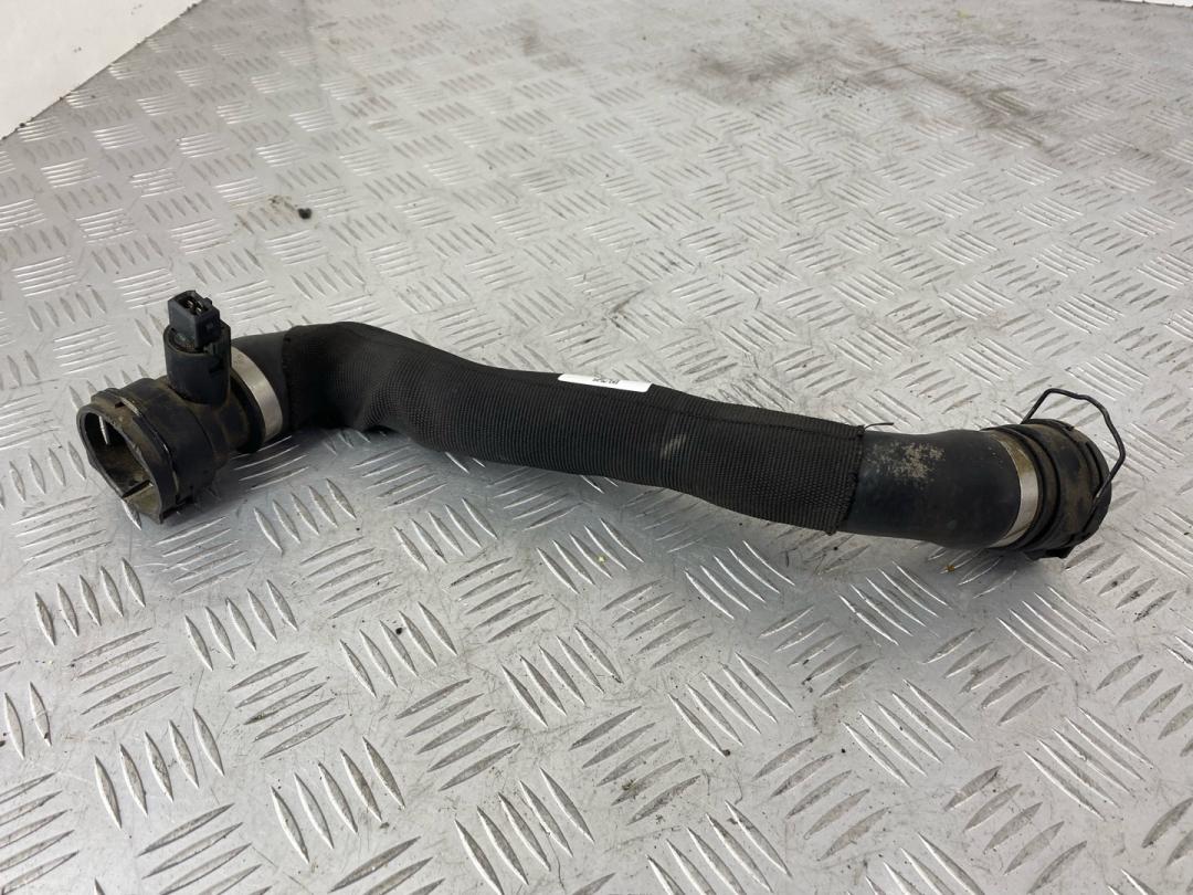 патрубок радиатора BMW M5 E60/E61 E60 2008, 5.0 л., S85 B50 A, бензин, седан, 11537834054, 7834064 - фото №1