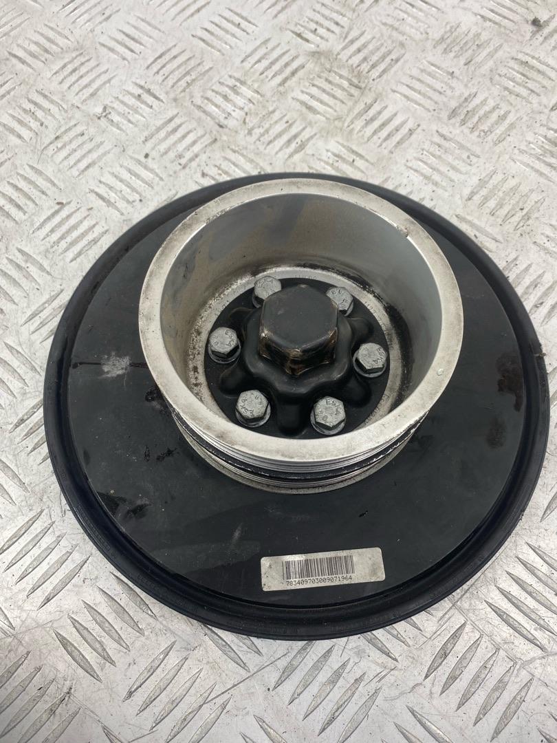 шкив коленвала BMW M5 E60/E61 E60 2008, 5.0 л., S85 B50 A, бензин, седан, 7834097 - фото №1