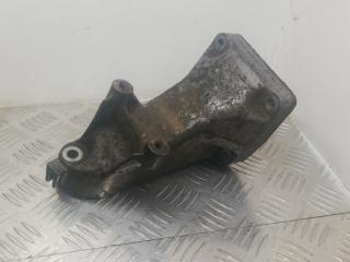 кронштейн двигателя Mercedes-Benz E-Класс W211/S211 2003, 2.7 л., дизель, АКПП, седан, 6112230704