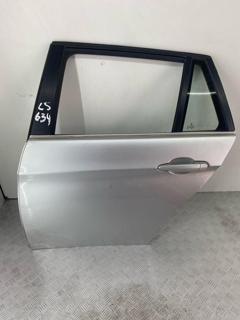дверь задняя левая BMW 3 серия E90/E91/E92/E93 2007, 3.0 л., M57 D30 (306D3), дизель, МКПП, серебро, универсал, задний привод, правый руль, 41007203675 - фото №1