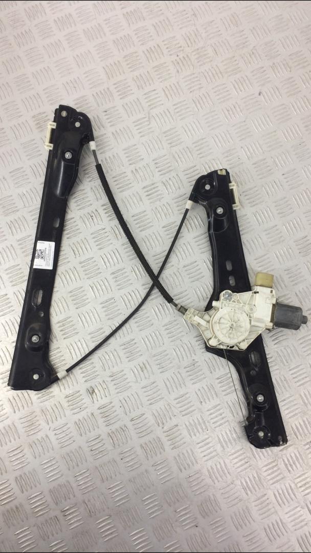 стеклоподъемник передний левый BMW 3 серия E90/E91/E92/E93 2005, седан, 7060265 - фото №1