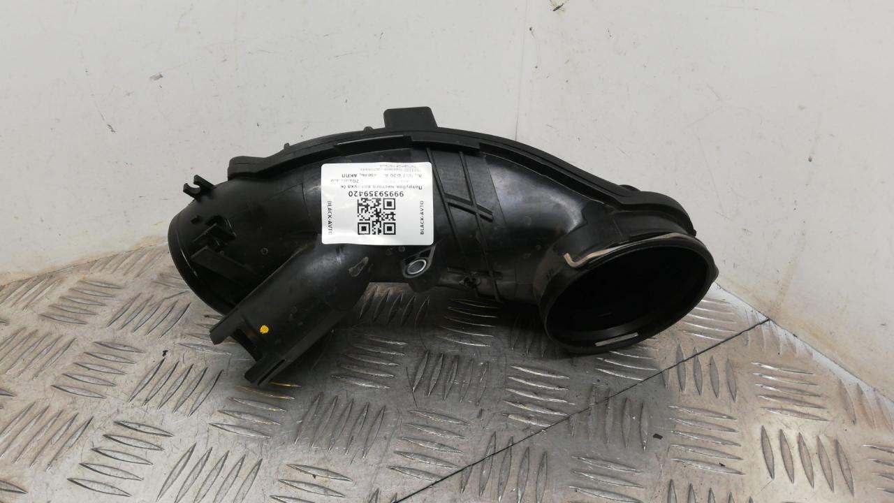 патрубок турбины BMW X5 F15 2015, 3.0 л., N57 D30 A, дизель, АКПП, внедорожник 5 дв., правый руль, 7823202, 13718507369 - фото №1