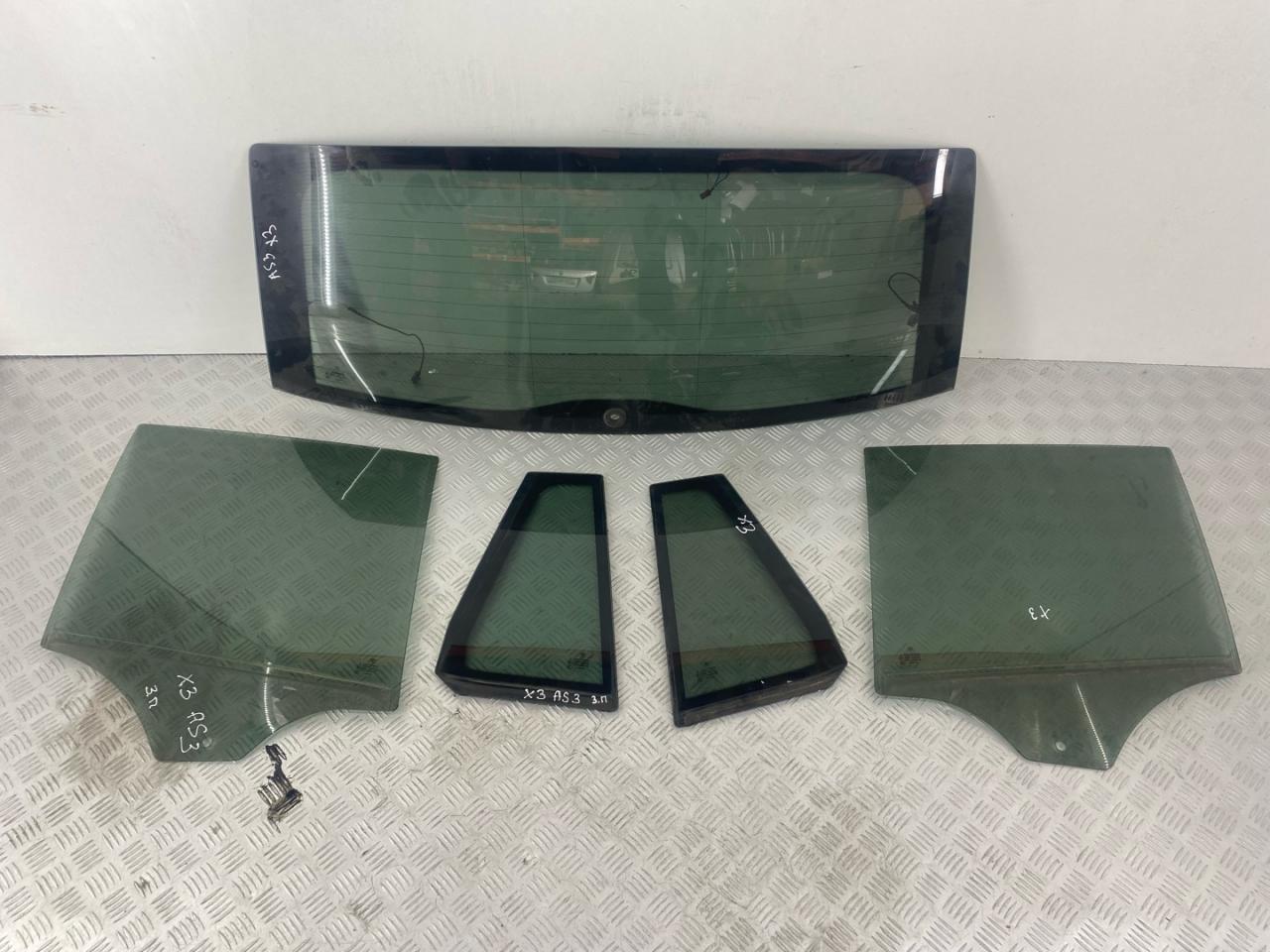 комплект задних стекол BMW X3 E83 2005, 3.0 л., M54 B30 (306S3), бензин, АКПП, внедорожник 5 дв., правый руль, 51313401786, 51363401817, 51363401818, 51363401865, 51363401866 - фото №1